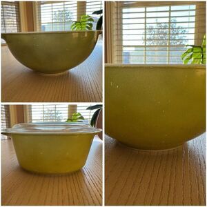 Pyrex vintage 70’s Cinderella Avocado green Cinderella mixing bowl casserole dis